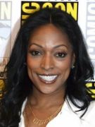 How tall is Kellita Smith?